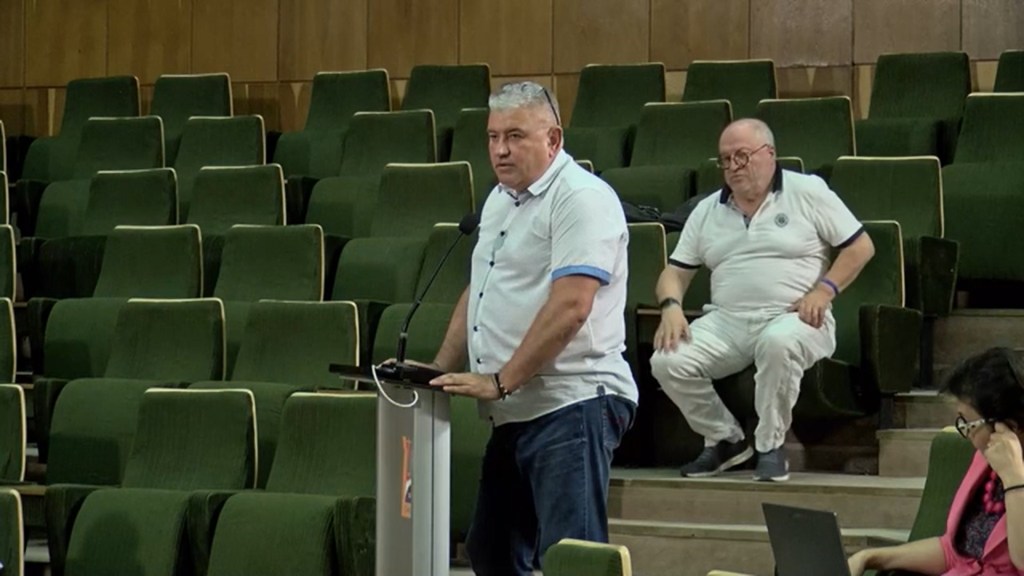 Стефан Сабрутев: Незаконно е разширението на зоните за платено паркиране, което готви Община&nbsp;Смолян